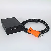 Портативный электромагнит для магнитопорошковой дефектоскопии ЭМА-100А (с выносным аккумуляторным блоком)