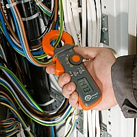 CMP-200 Клещи электроизмерительные